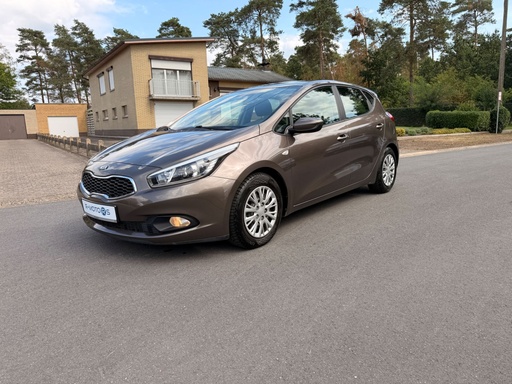 Kia Cee D zeer nette staat